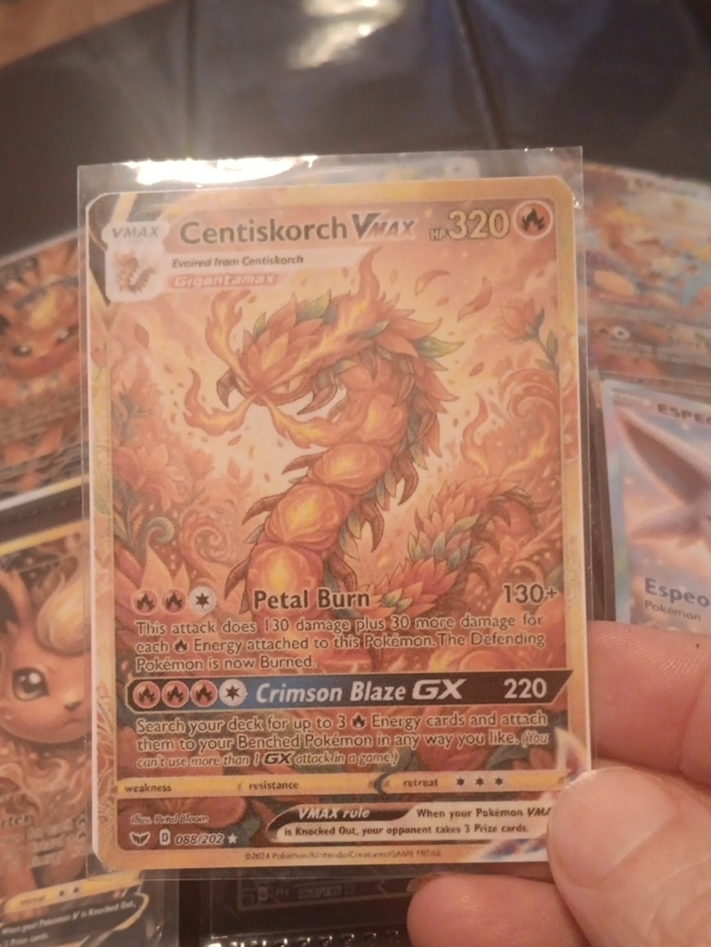 Centiskorch VMAX Card – Orange Fire Reptile Collector Card